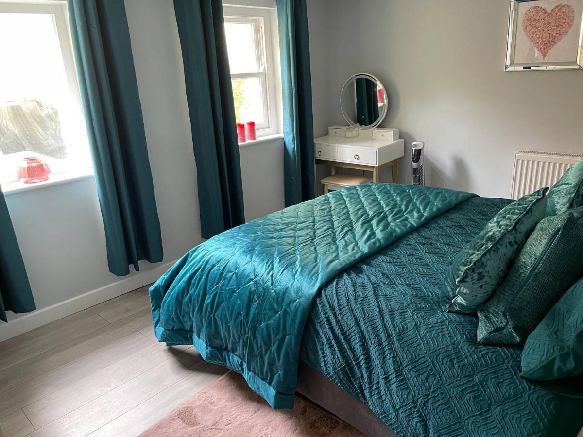 Entire 2 Bed Flat With Garden, Located Near Beach Διαμέρισμα Μπράιτον Εξωτερικό φωτογραφία